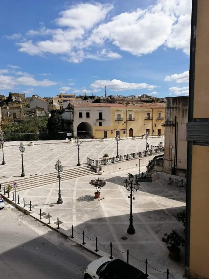 Montalbano House - Casa Vacanze Santa Margherita di Belice Экстерьер фото